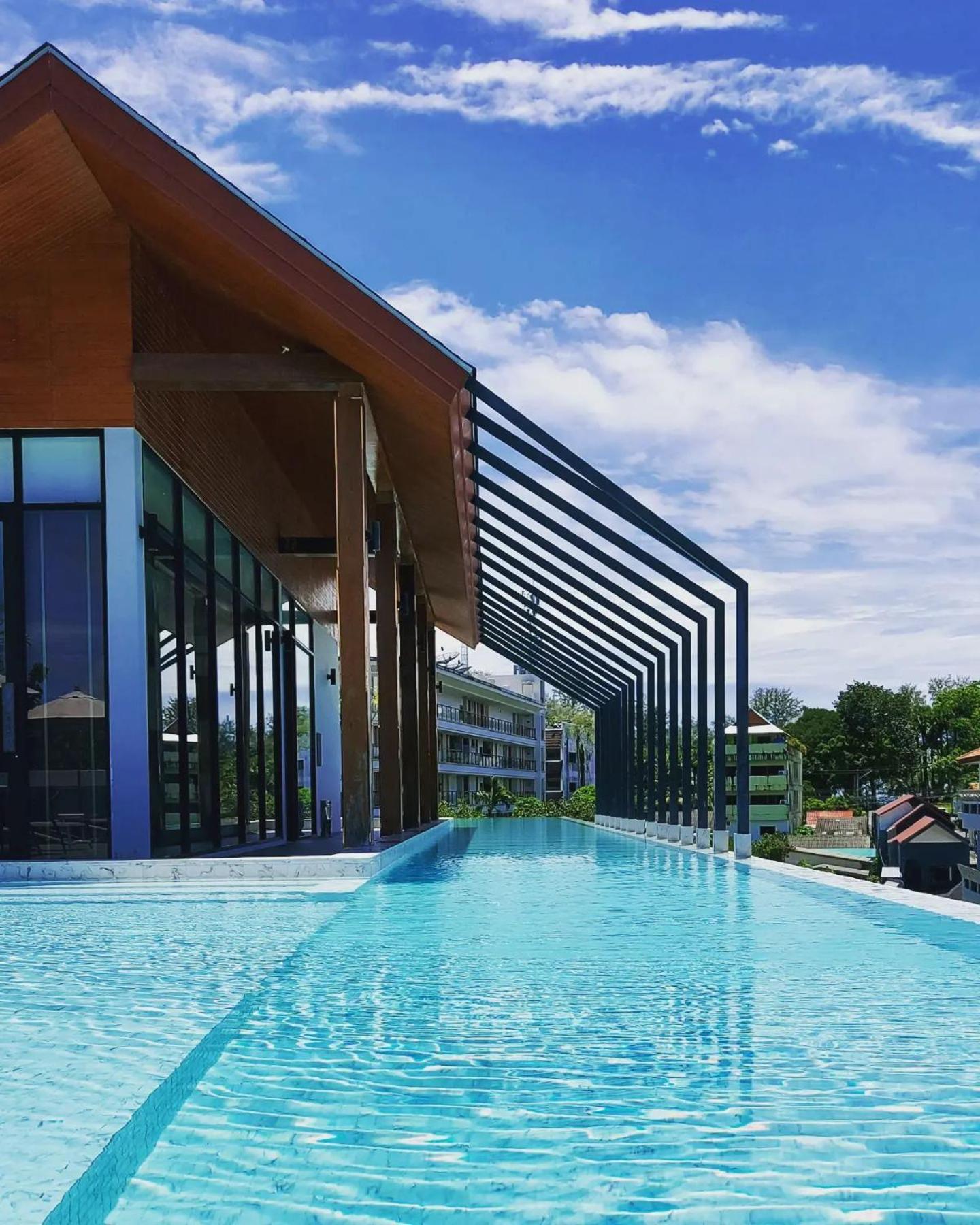 Poolside 1 Bedroom, 10 Mins Walk To อพาร์ทเม้น *